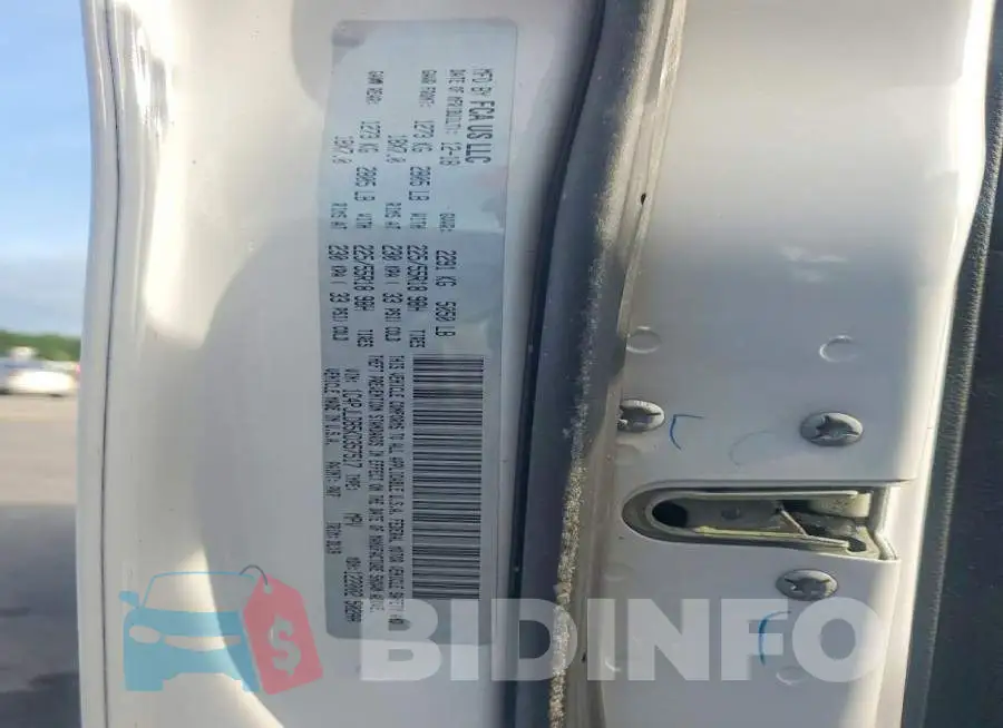 1C4PJLDB5KD357517 Photo# 12