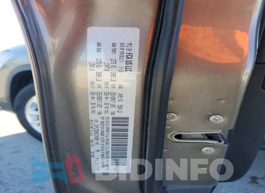 1C4PJMCB4KD104390 Photo# 13