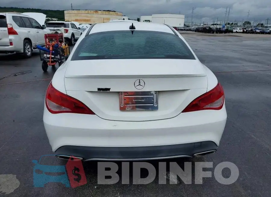 WDDSJ4EB8JN654133 Photo# 6