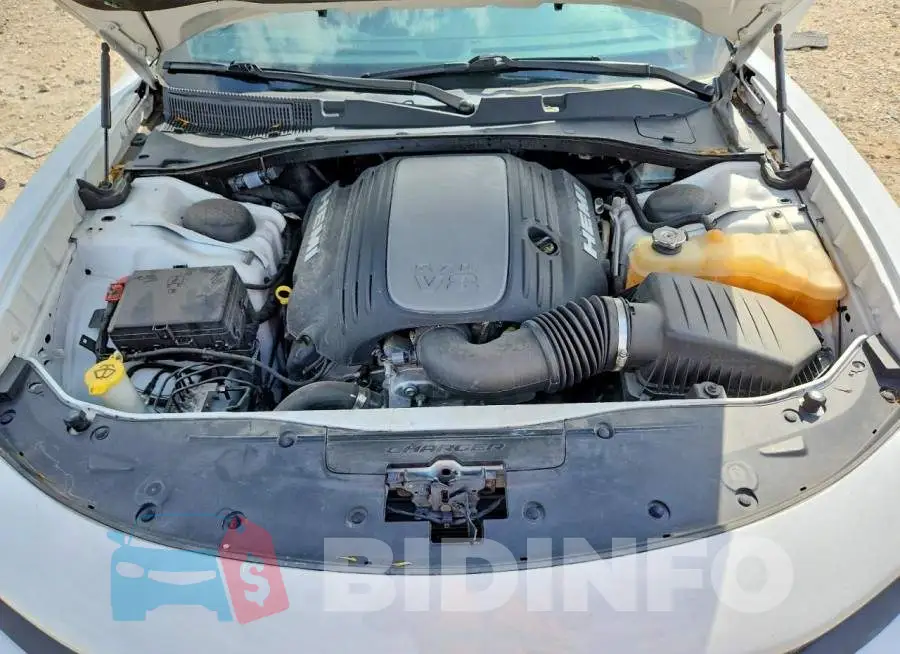 2C3CDXCT6MH569277 Photo# 11