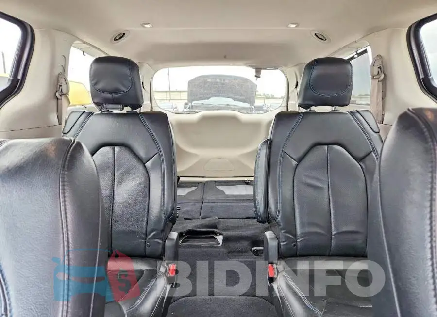 2C4RC1BG2MR525927 Photo# 10