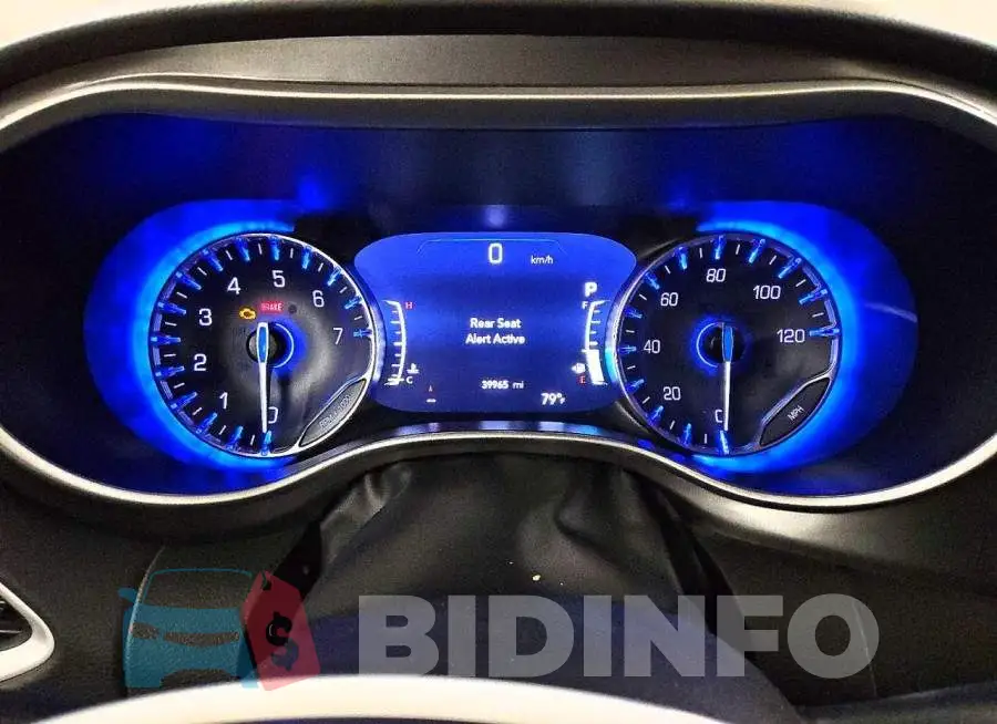 2C4RC1BG5RR156178 Photo# 9