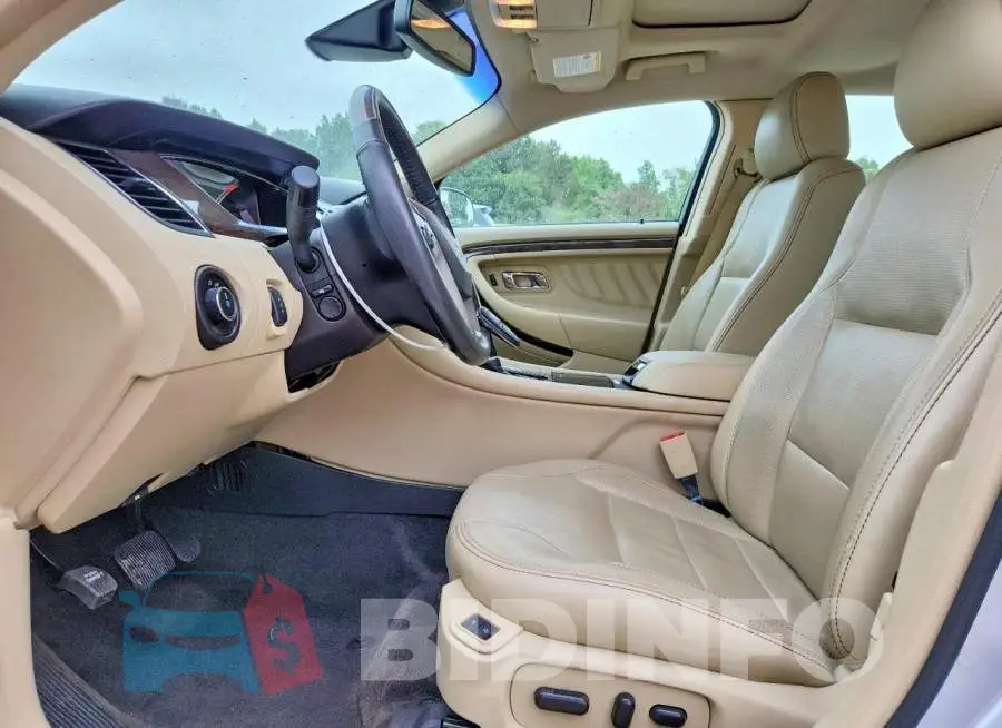 1FAHP2F83JG130487 Photo# 7