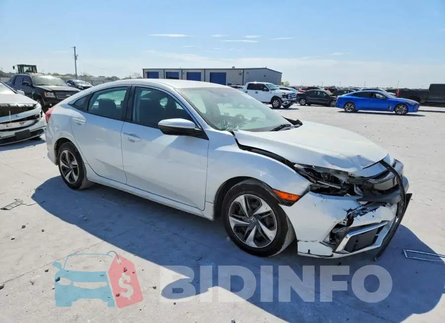 19XFC2F67KE010527 Photo# 4