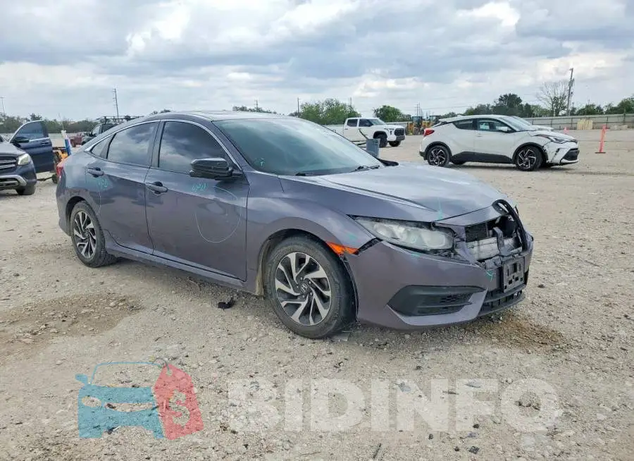 19XFC2F77HE078506 Photo# 4