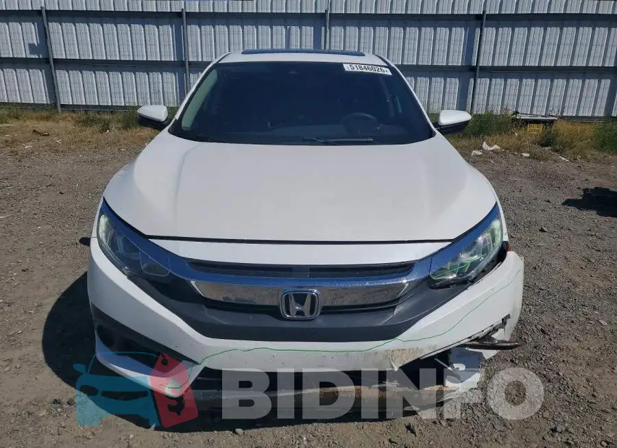 19XFC2F80HE230537 Photo# 5