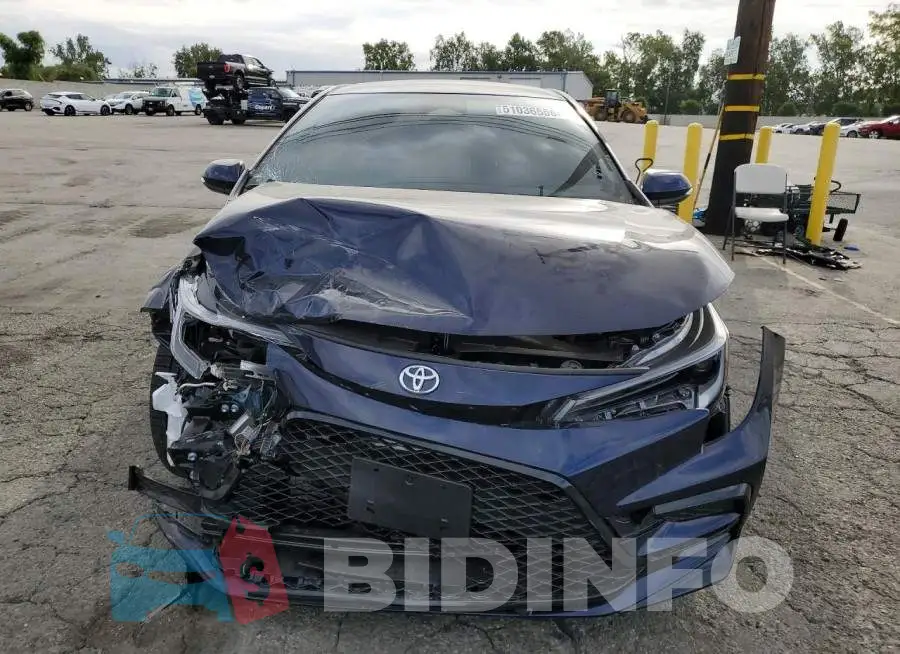 JTDBCMFE2T3142136 Photo# 5