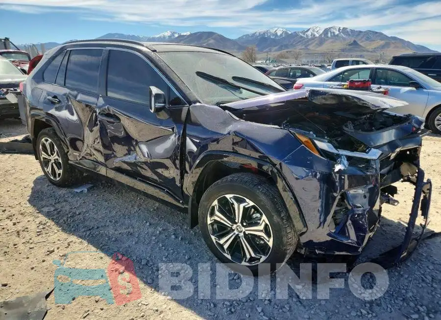 JTMFB3FV3SD283692 Photo# 4