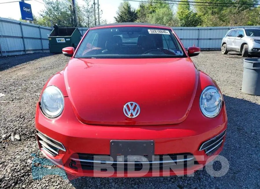 3VW517AT2HM823555 Photo# 5