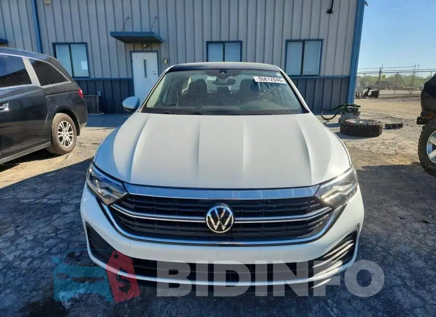3VW7M7BU6RM057578 Photo# 5