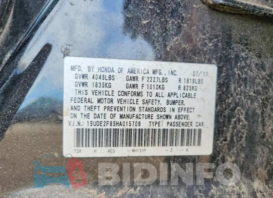 19UDE2F85HA015709 Photo# 12