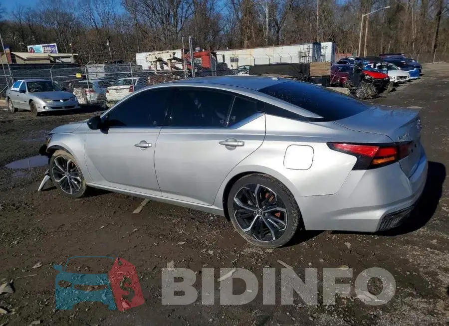 1N4BL4CV2PN398202 Photo# 2