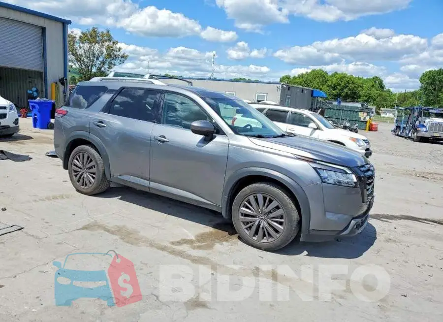 5N1DR3CD0PC237535 Photo# 4