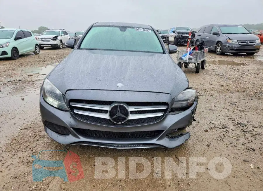 55SWF4JB6HU216933 Photo# 5