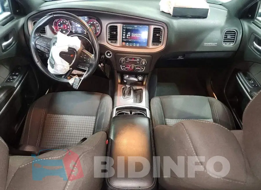 2C3CDXBG4PH528848 Photo# 8
