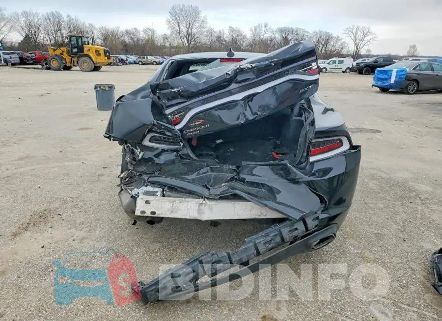 2C3CDXJG0HH526324 Photo# 6