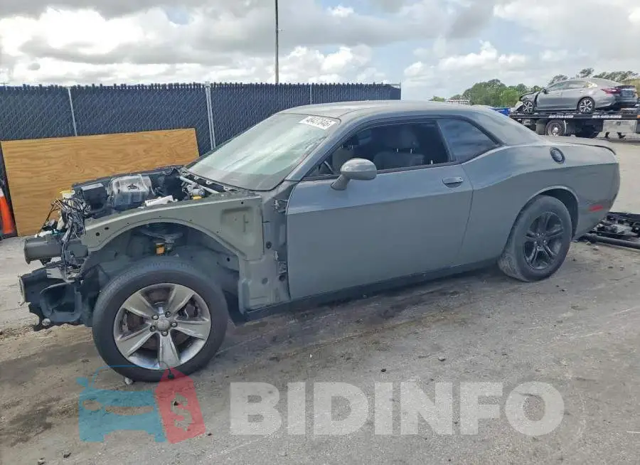 2C3CDZAG2KH574636 Photo# 1