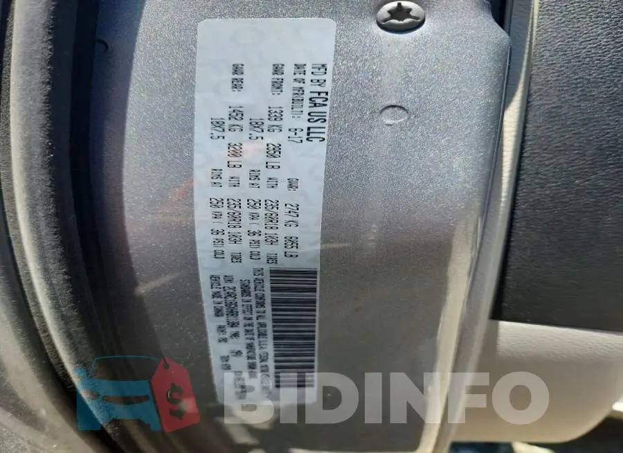 2C4RC1BGXHR811384 Photo# 13