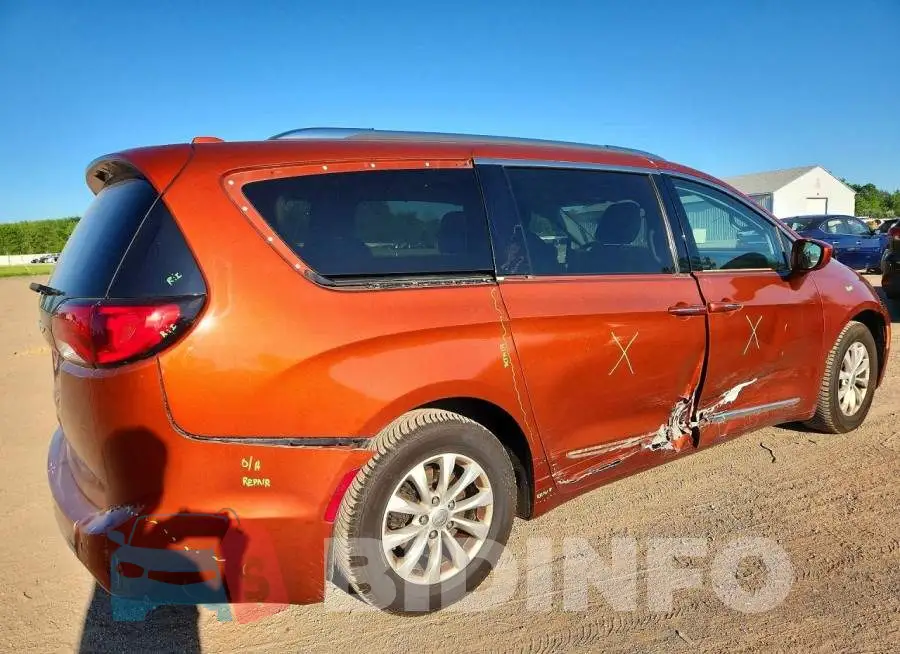 2C4RC1EG9JR172299 Photo# 3