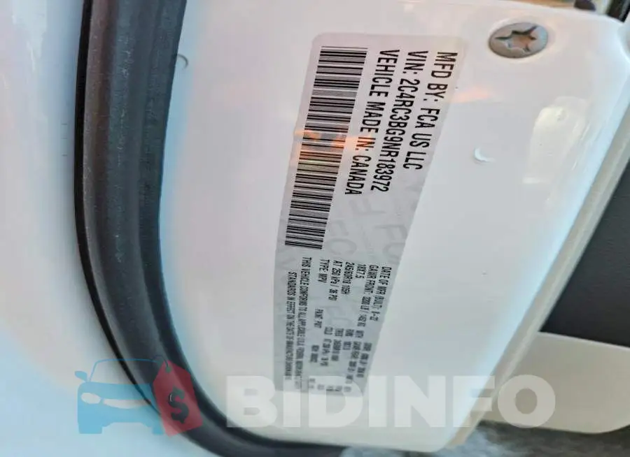 2C4RC3BG9NR183972 Photo# 13