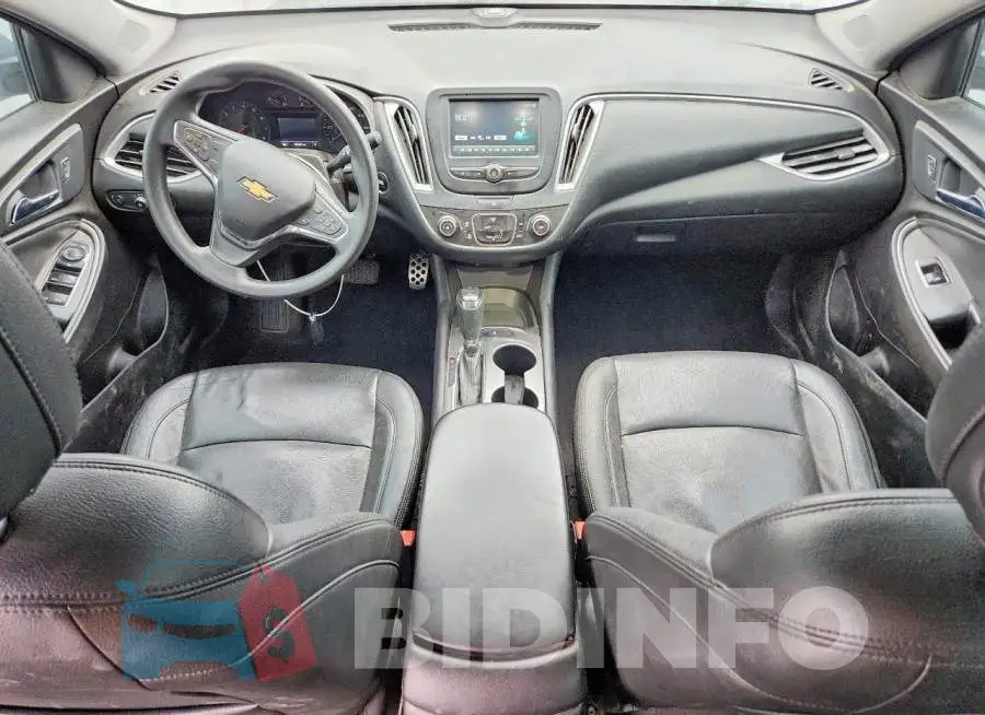 1G1ZB5ST2HF113035 Photo# 8