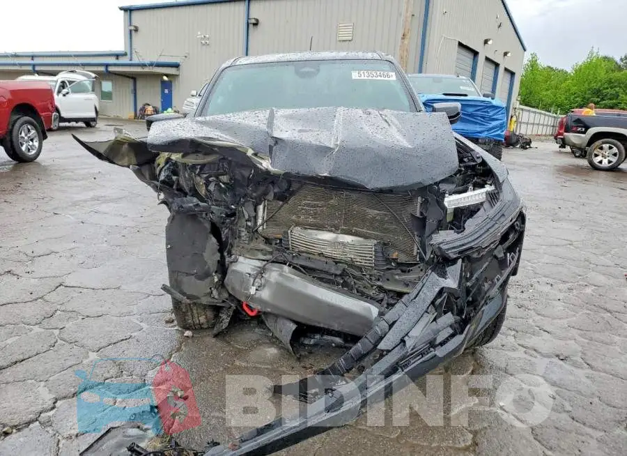 1GCPTDEK4R1306259 Photo# 5