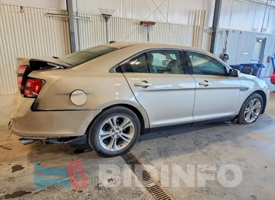 1FAHP2E82JG112015 Photo# 3