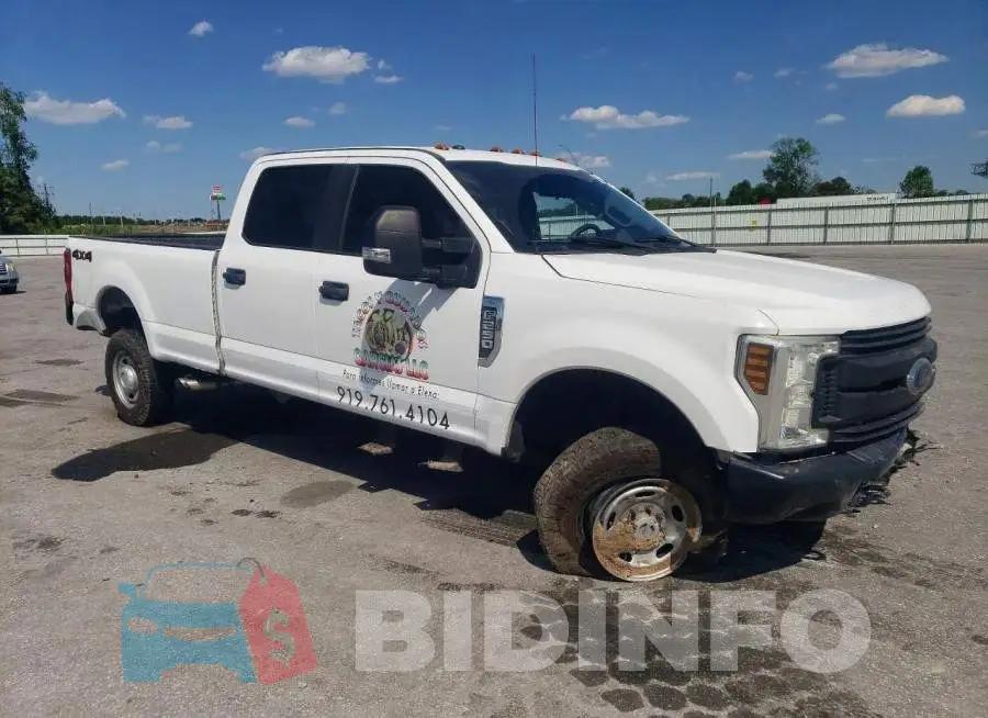1FT7W2B64KED96840 Photo# 4