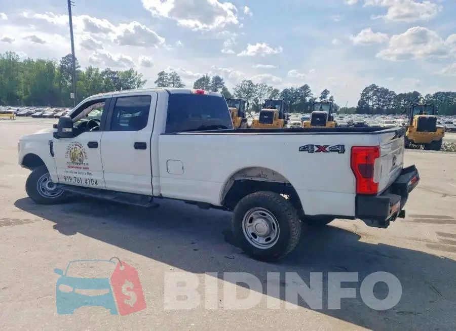 1FT7W2B64KED96840 Photo# 2