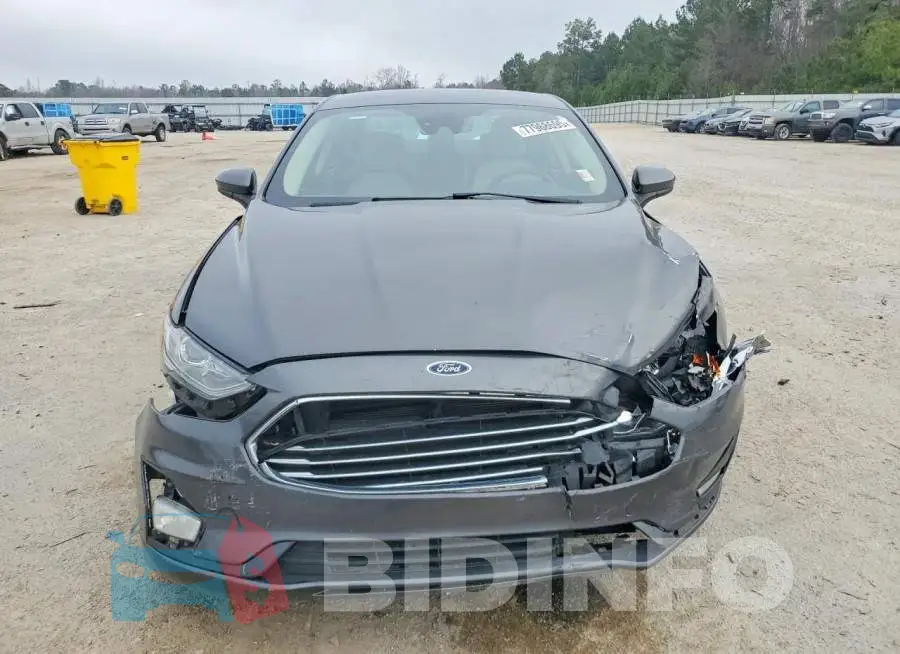 3FA6P0HDXLR201377 Photo# 5
