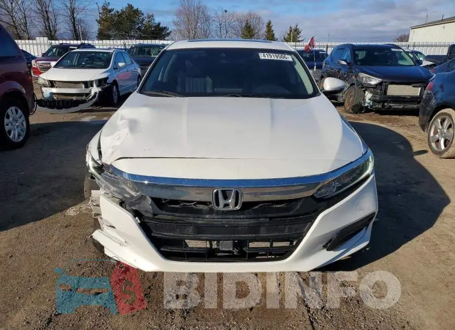 1HGCV1F53JA811912 Photo# 5