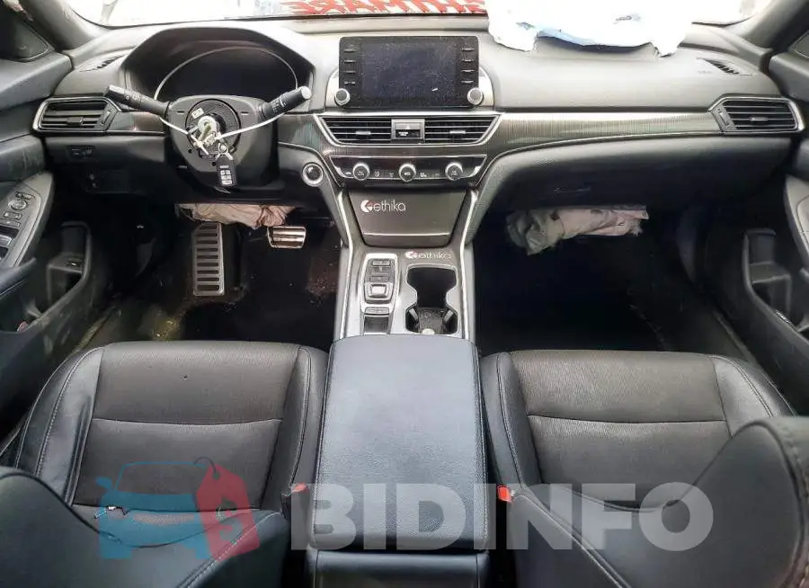 1HGCV2F30MA012131 Photo# 8