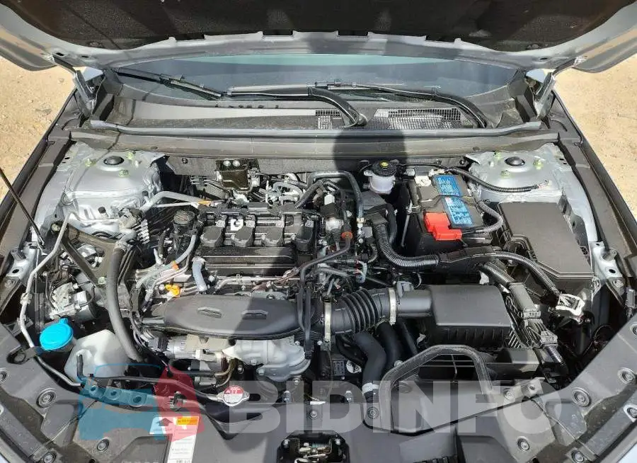 1HGCY1F33RA010592 Photo# 11