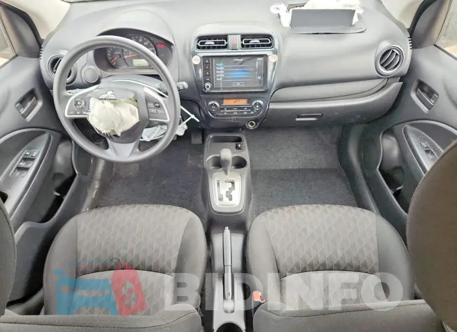 ML32AUHJ8RH019813 Photo# 8
