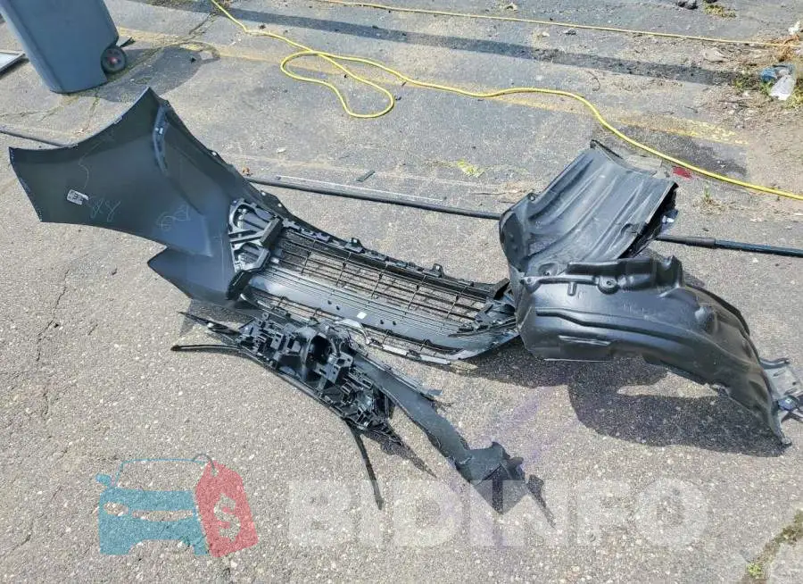 5YFB4MDE7TP429818 Photo# 12