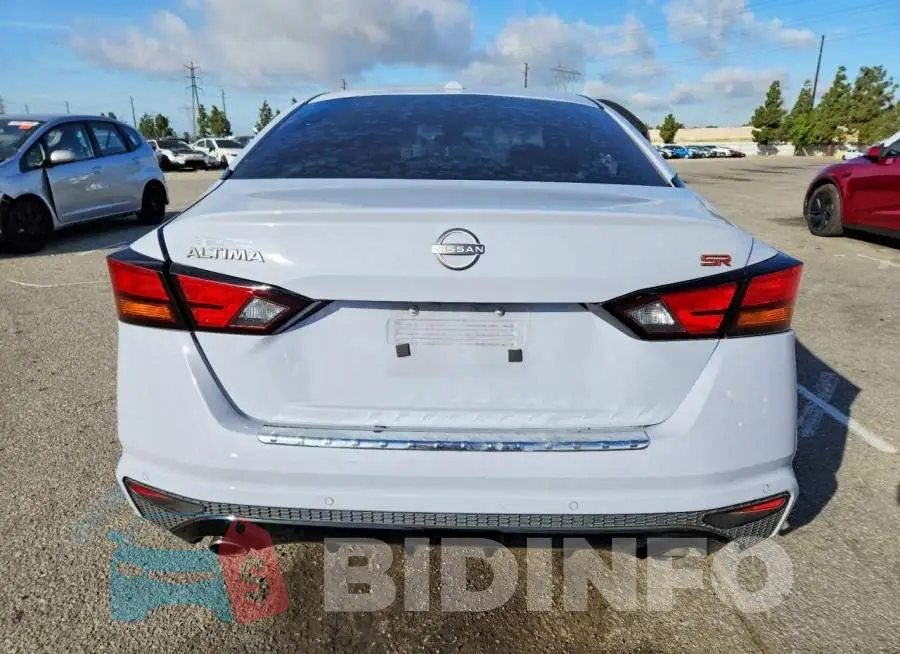 1N4BL4CV2PN382887 Photo# 6