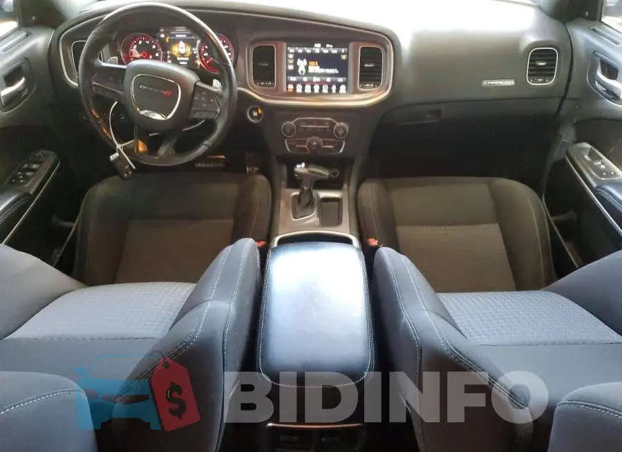 2C3CDXHG9KH680799 Photo# 8