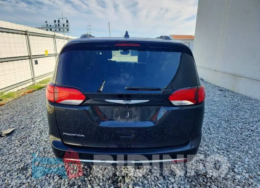 2C4RC1EG4HR657413 Photo# 6
