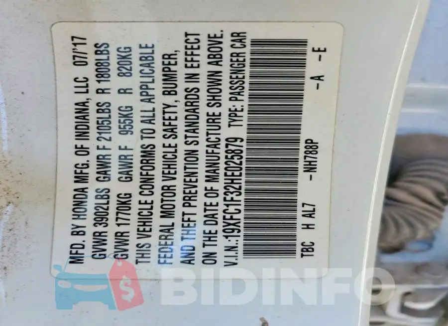 19XFC1F32HE025879 Photo# 12