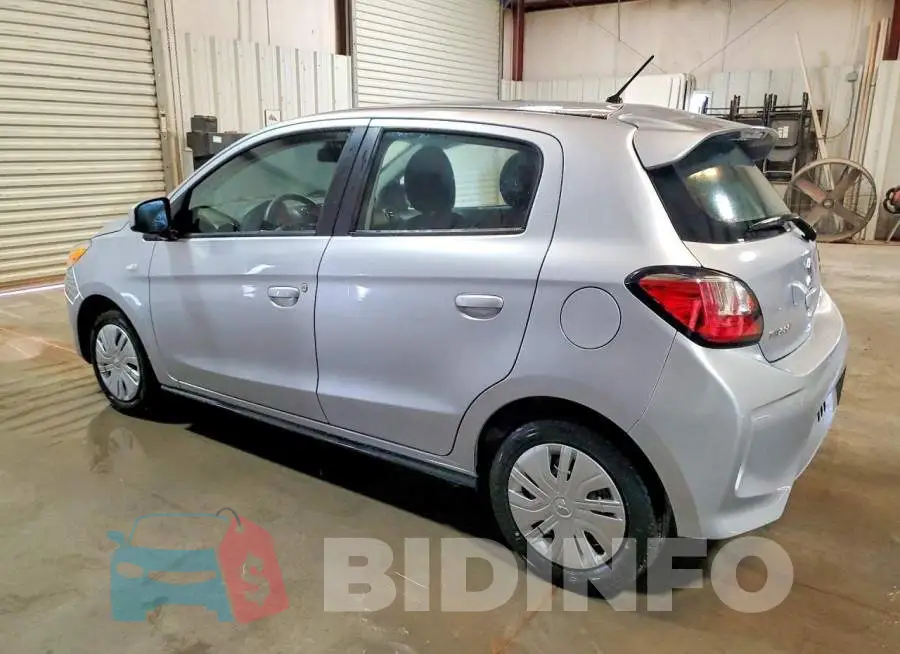 ML32AUHJ4RH030856 Photo# 2