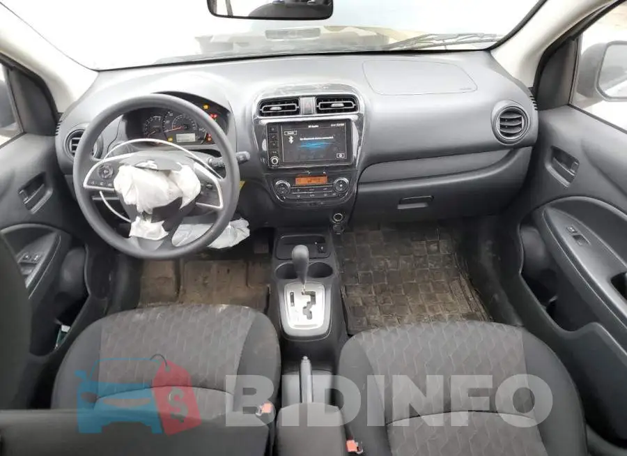 ML32AUHJ8RH013011 Photo# 8