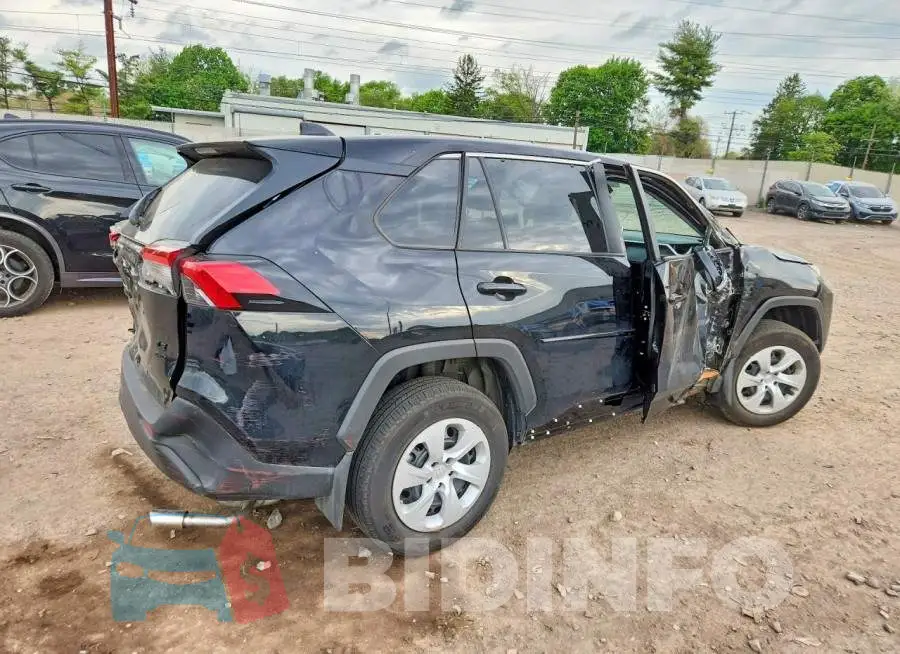 2T3G1RFV3SW611142 Photo# 3