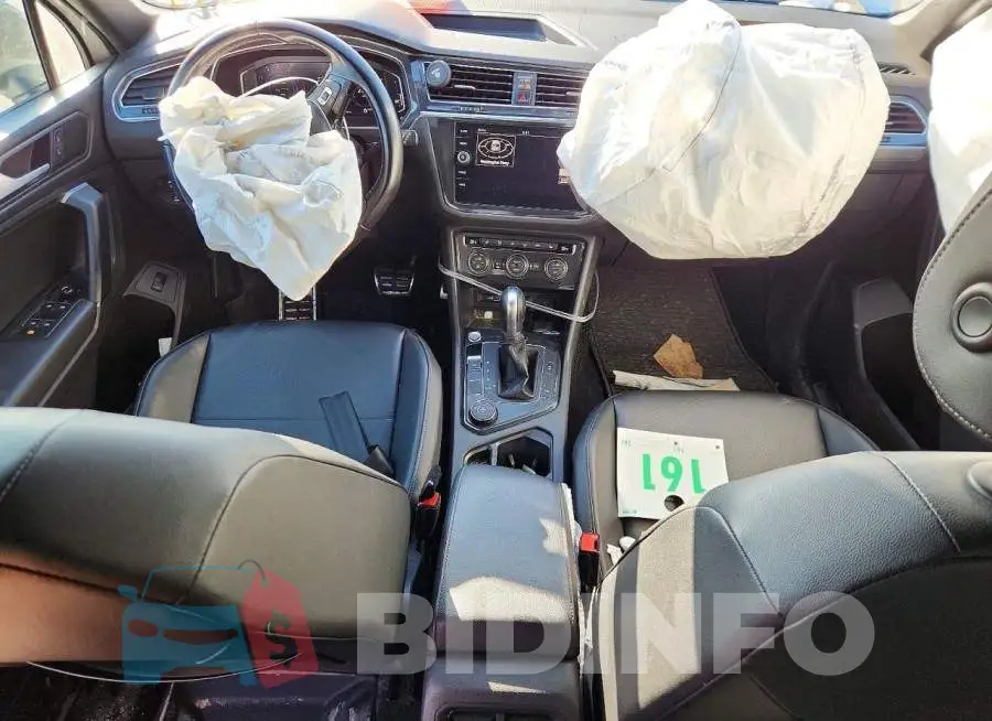 3VV2B7AX2KM132170 Photo# 8