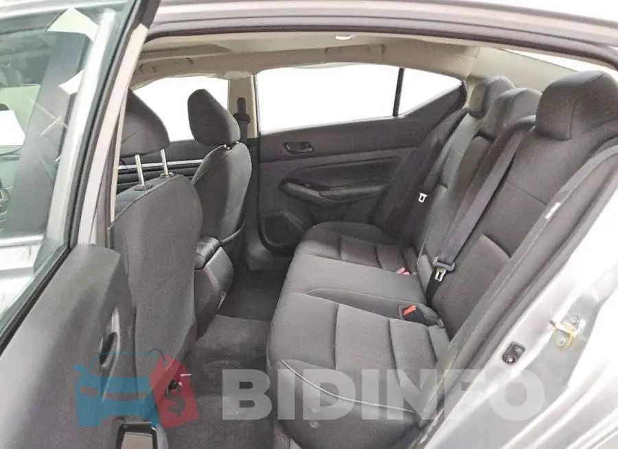 1N4BL4DV2PN369619 Photo# 10