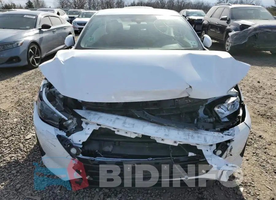 3N1AB8BV1RY208108 Photo# 5