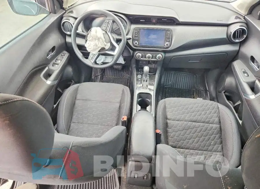 3N1CP5CV4PL568670 Photo# 8