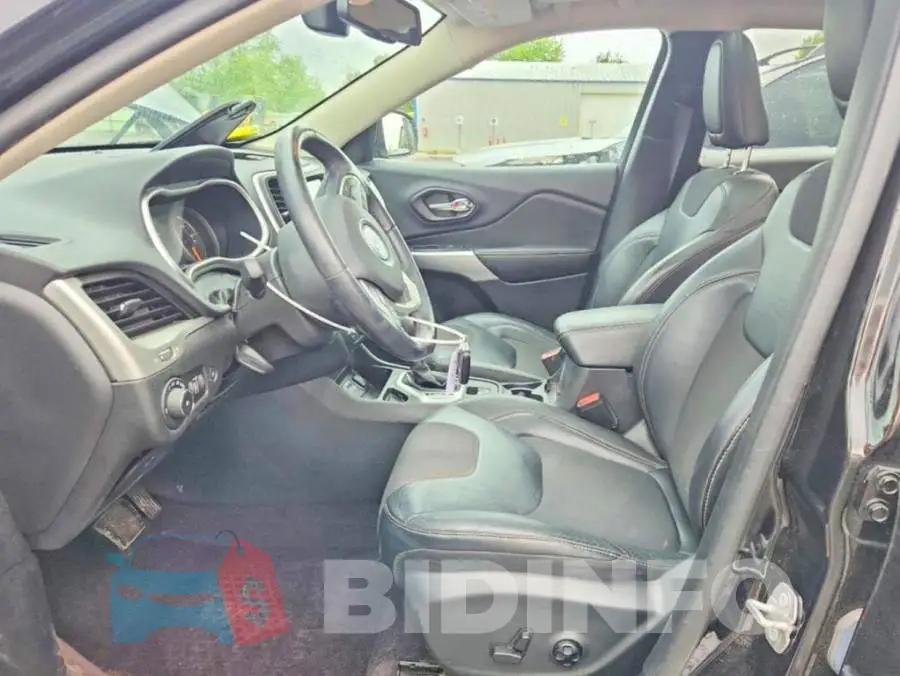 1C4PJLLB9JD618390 Photo# 7