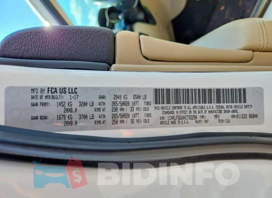 1C4RJFBGXHC735290 Photo# 12