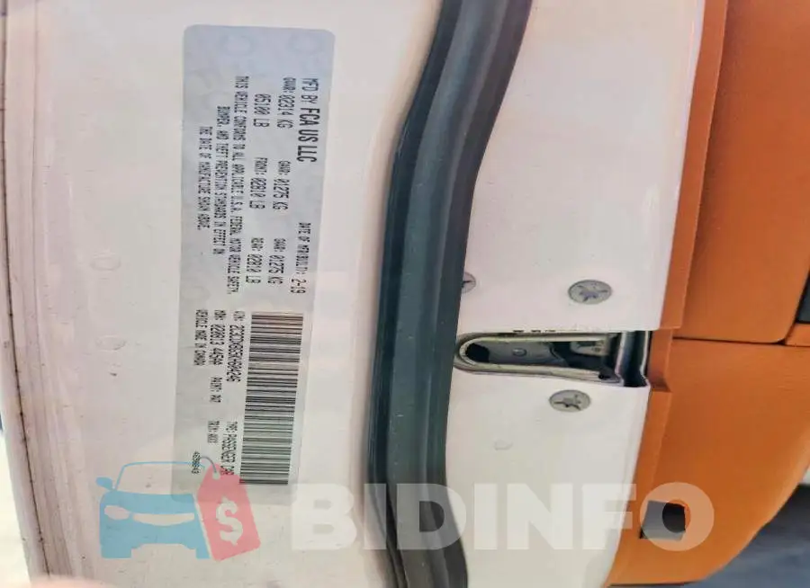 2C3CDXBG5KH604246 Photo# 12