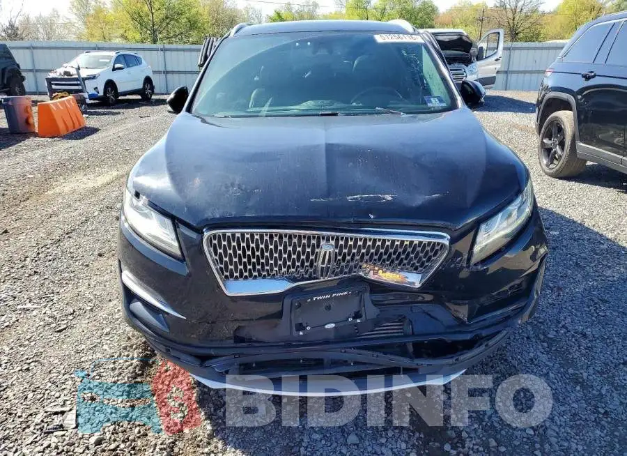 5LMCJ3D94KUL51518 Photo# 5